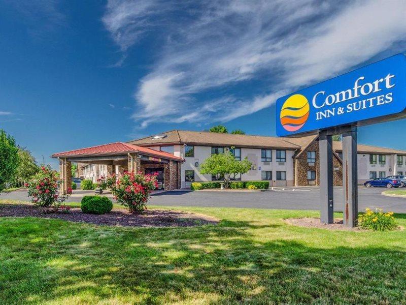 Comfort Inn & Suites West Springfield Eksteriør bilde