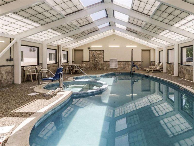 Comfort Inn & Suites West Springfield Eksteriør bilde