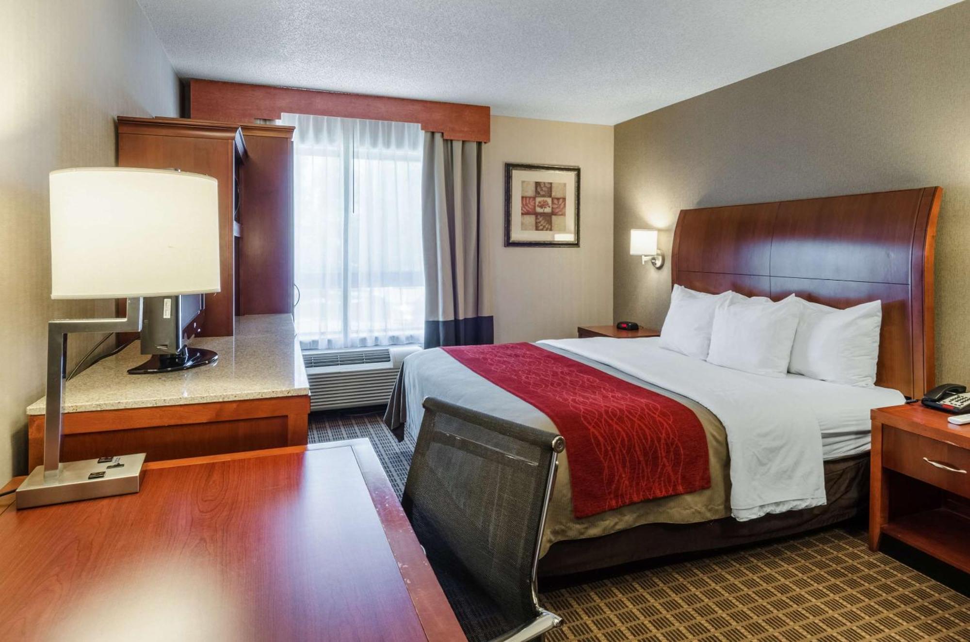 Comfort Inn & Suites West Springfield Eksteriør bilde