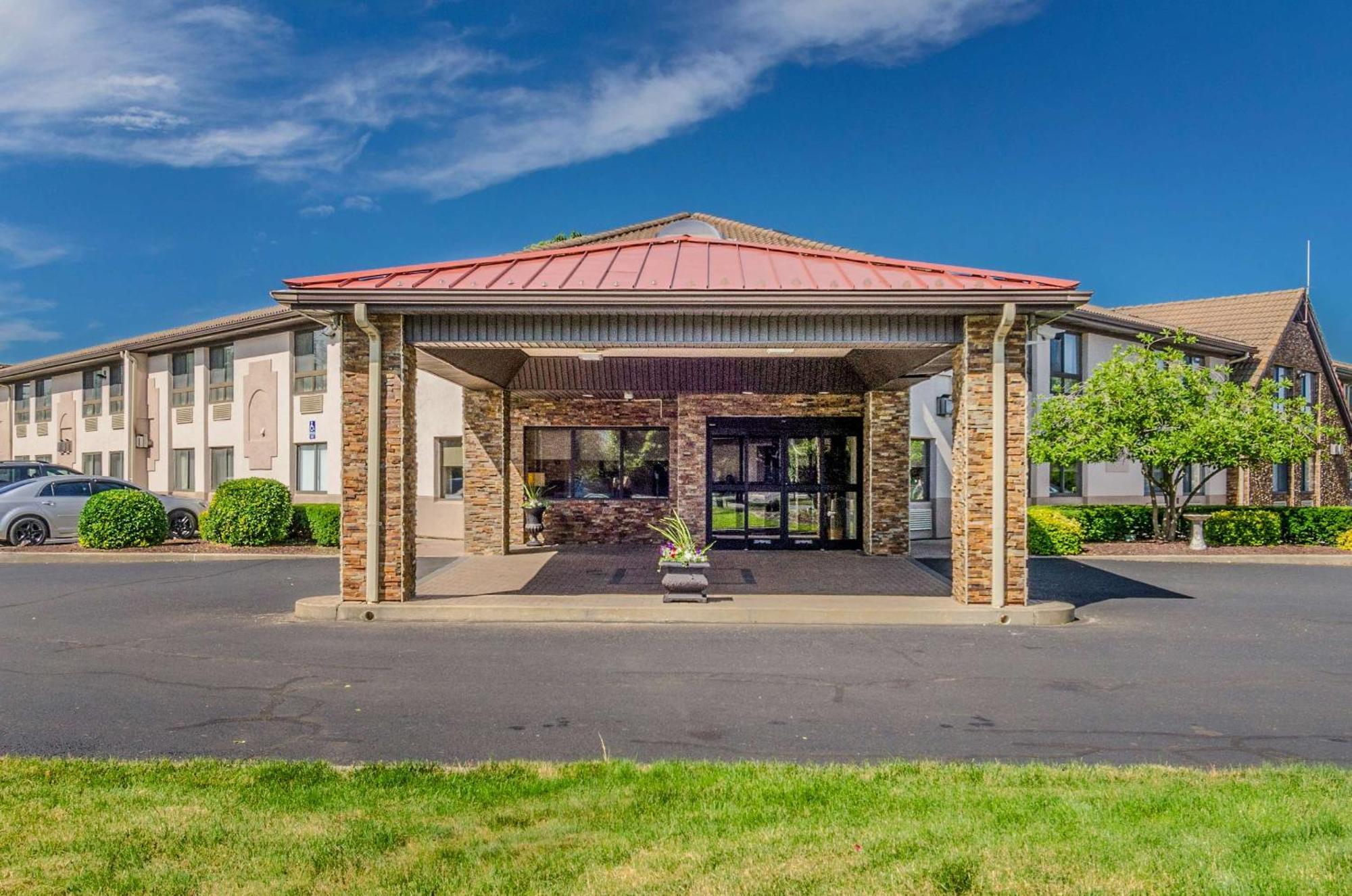 Comfort Inn & Suites West Springfield Eksteriør bilde