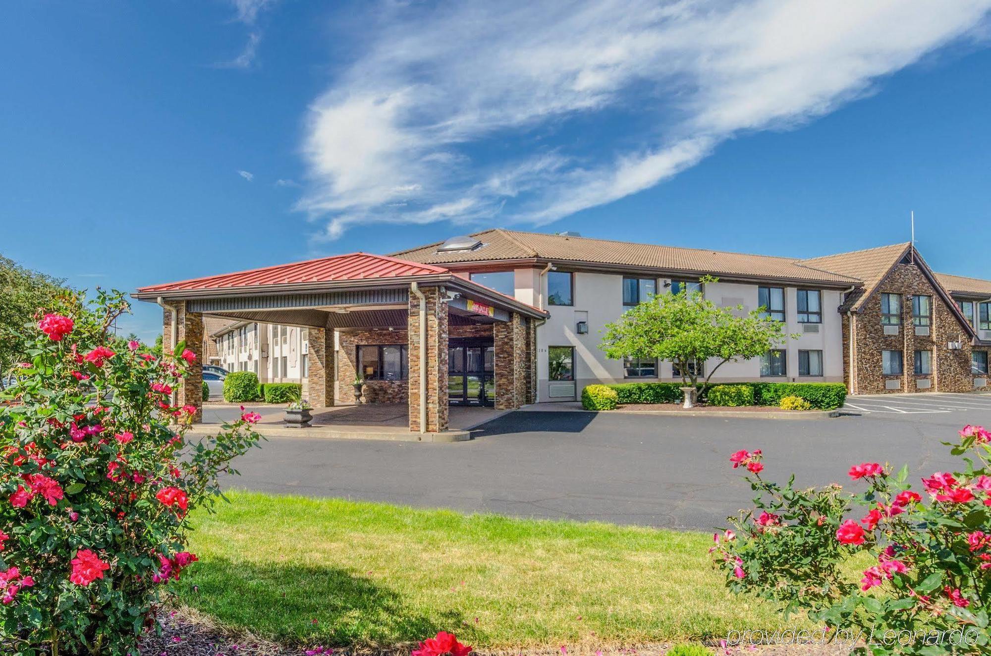 Comfort Inn & Suites West Springfield Eksteriør bilde