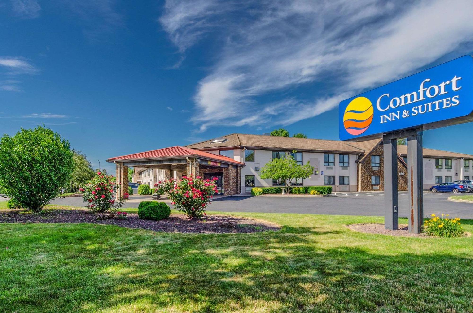 Comfort Inn & Suites West Springfield Eksteriør bilde
