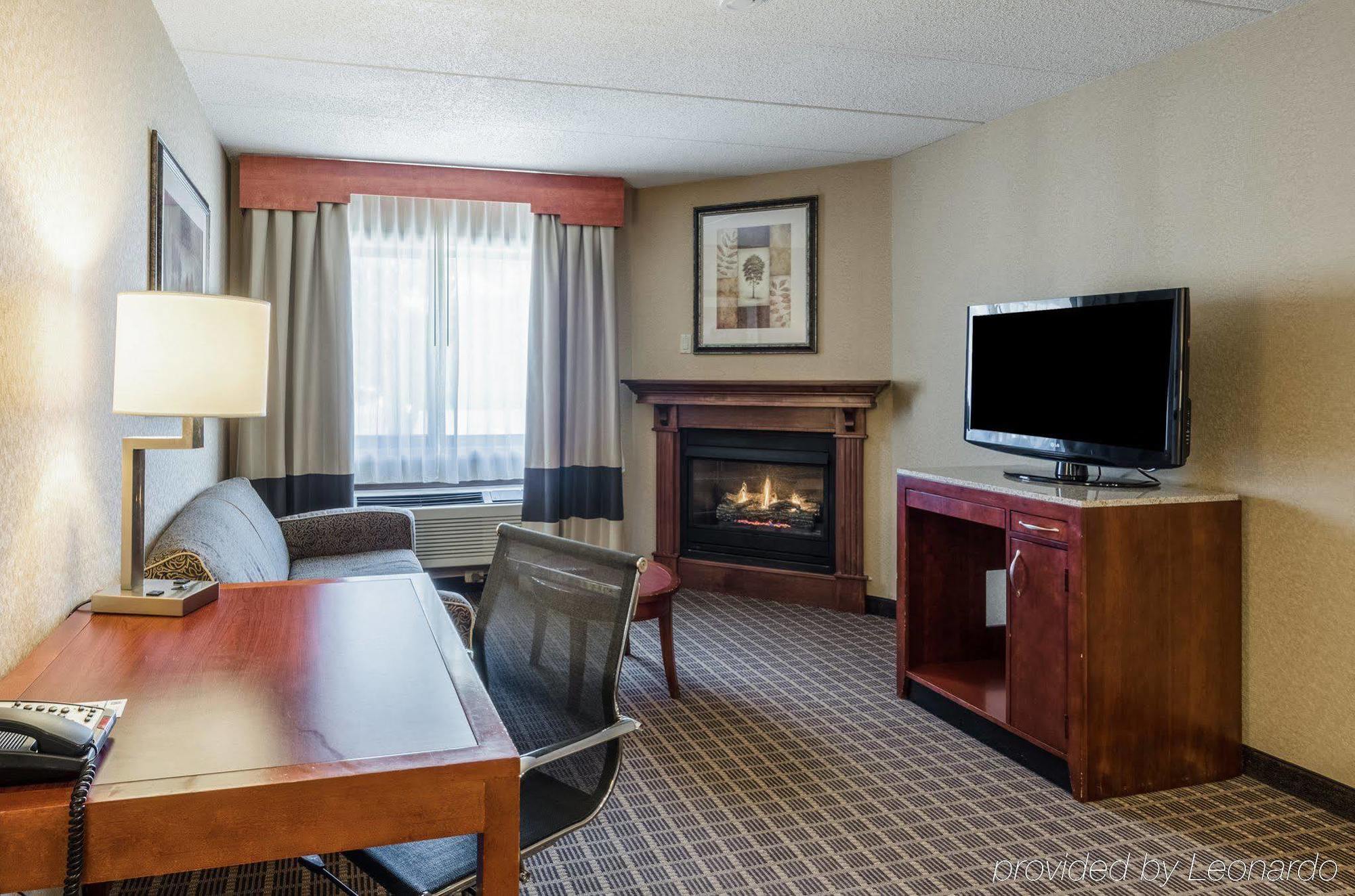 Comfort Inn & Suites West Springfield Eksteriør bilde